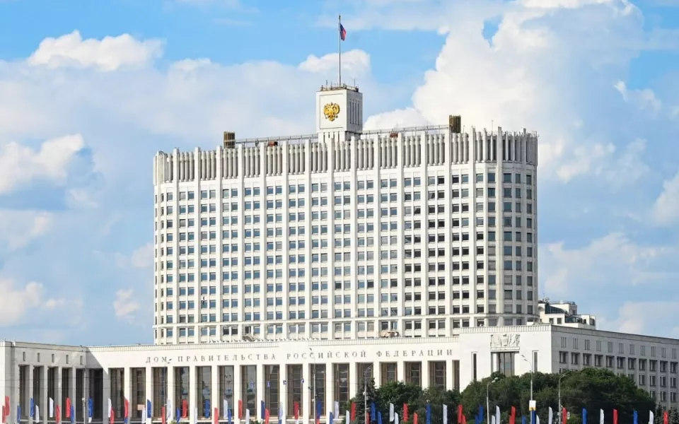 Правительство РФ выделило Алтайскому краю деньги на повышение зарплат бюджетников