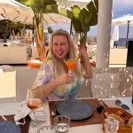 Анна Семенович оправдалась за поездки на курорты раз в две недели с бизнесменом. Фото