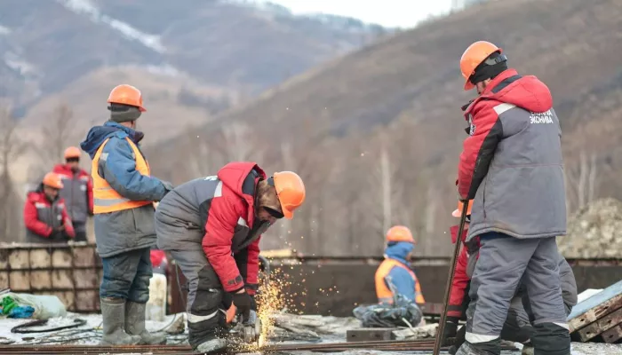 В Усть-Канском районе Республики Алтай строят новый молочный комплекс