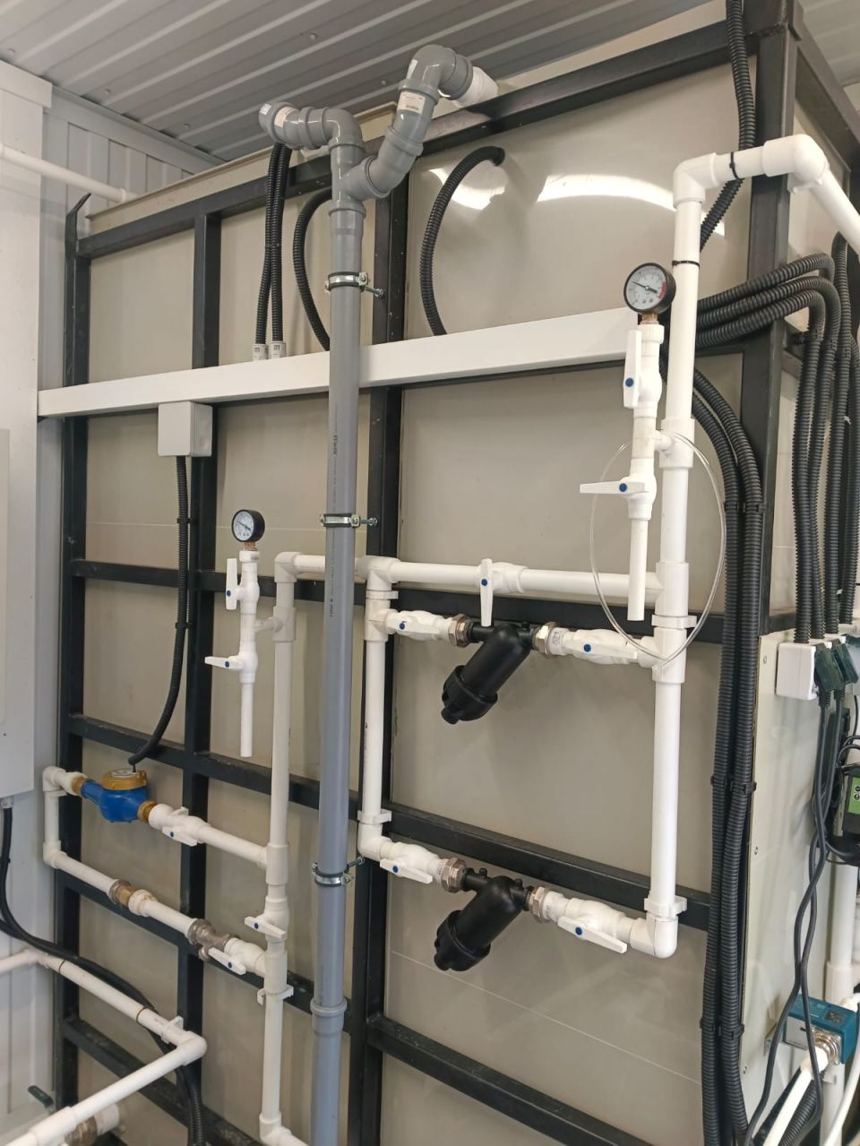 "Росводоканал Барнаул" установил новую станцию водоочистки на артезианском водозаборе микрорайона Ползуново