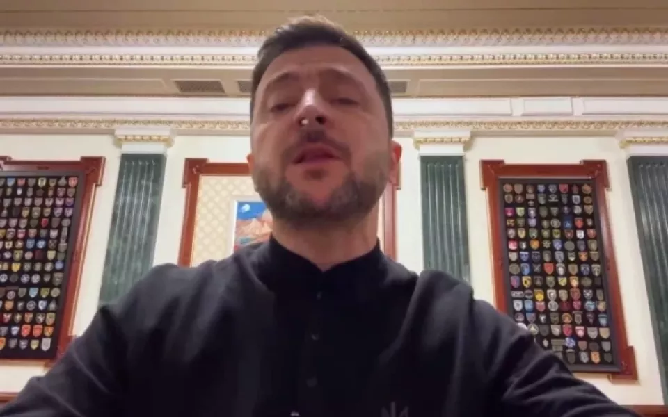 Нарколог Шуров объяснил природу белого вещества, выпавшего из носа Зеленского