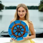 Актриса Кристина Асмус продемонстрировала идеальную фигуру на фоне балийской природы