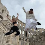 Кристина Асмус вышла в свет с подросшей дочерью от Гарика Харламова. Фото