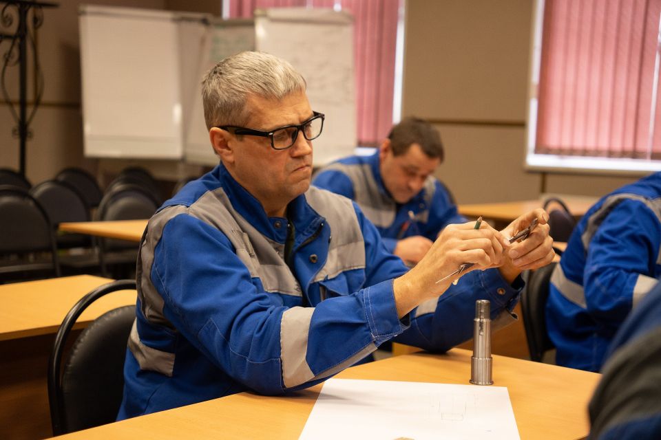 Конкурс профессионального мастерства "Лучший по профессии" среди слесарей-ремонтников