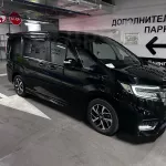 Не видевший зимы минивэн с юга Японии продают в Горном Алтае. Фото