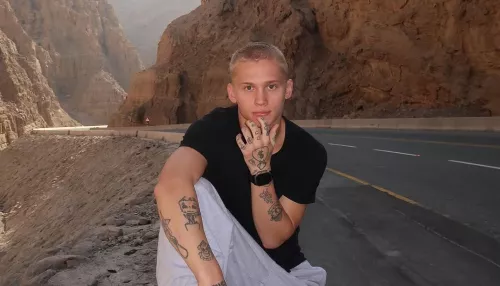 Бывший топ-блогер Даня Милохин устроился доставщиком еды в Дубае. Фото