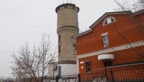 Место детства: в Барнауле за гроши сдают в аренду знаменитую башню-заброшку на Горе