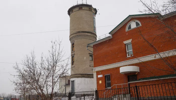 Место детства: в Барнауле за гроши сдают в аренду знаменитую башню-заброшку на Горе