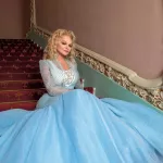 Пытается себя обелить: пострадавшие от схемы Долиной обратились к артистке