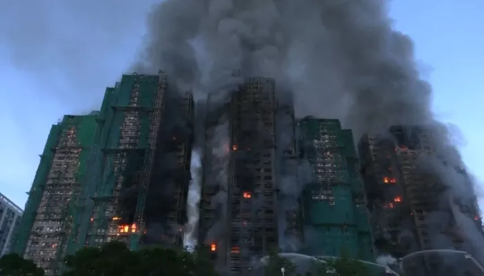 Почти 100 человек погибли в страшном пожаре в Гонконге