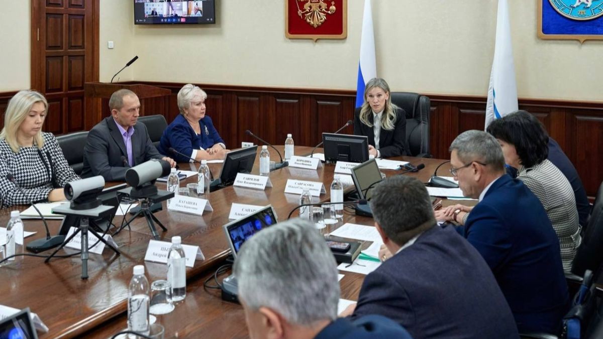 Обсуждение вопросов нелегальной занятости в Республике Алтай