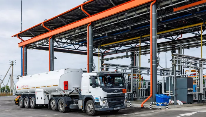 Аграрии Алтая обеспечены стабильными поставками топлива