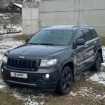 Тонированный Jeep с неубиваемым мотором продают в Республике Алтай. Фото