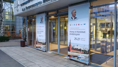 Тело пациентки нашли на козырьке больницы: идут проверки