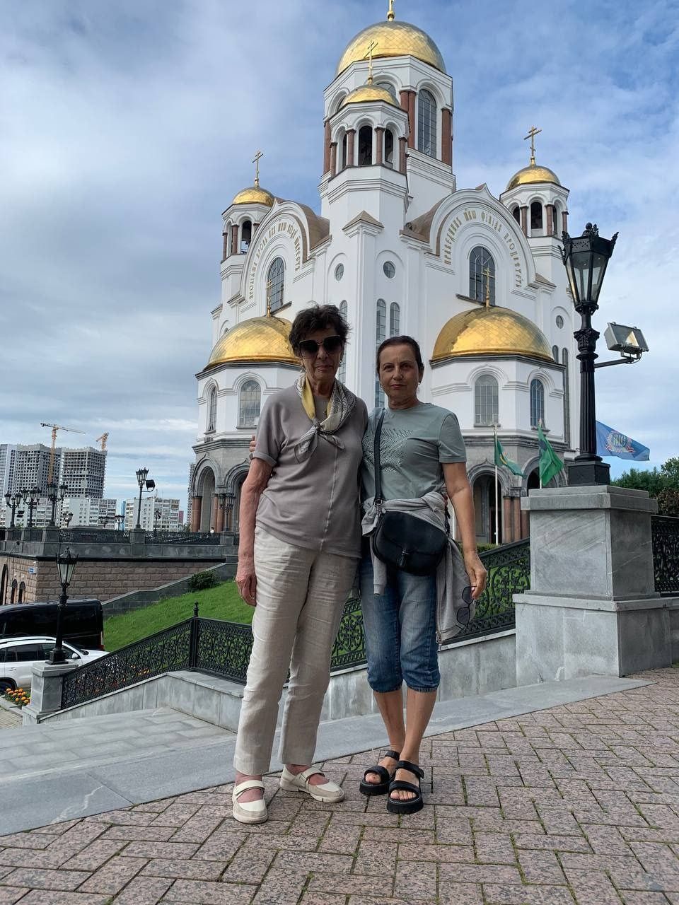 Зинаида Симоньян и Лаура Геворкян