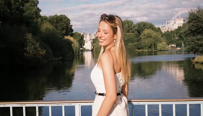 Дочь Алдонина и Началовой возмущена комментариями о болезни отца