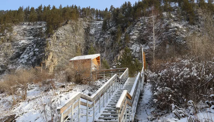 Девочек из Денисовой пещеры оживили с помощью нейросетей