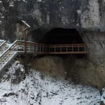 Возле Денисовой пещеры появятся туристическая тропа и арт-объекты