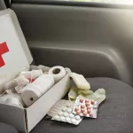 Обязательный набор автомобилиста. Что водителю нужно иметь с собой в машине