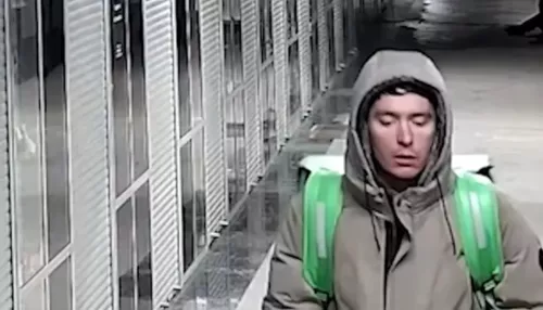 Курьера, жестоко избившего пенсионерку, узнали сразу несколько пострадавших