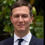Зять Трампа посетил Москву: что известно о Джареде Кушнере и для чего он прибыл в РФ