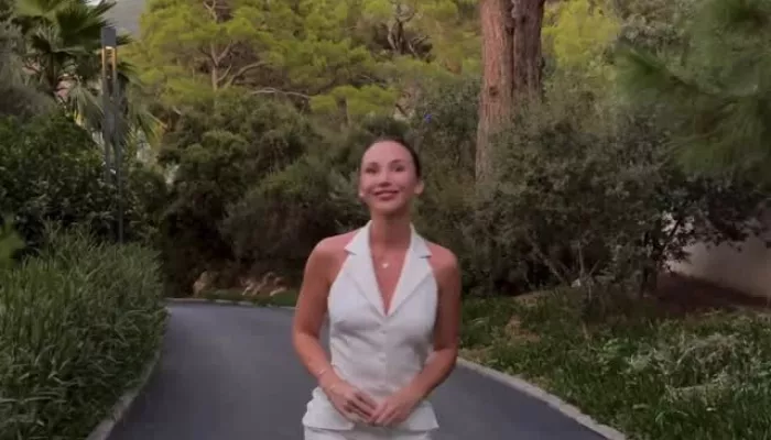 Миа Бойка присоединилась к Выжить в Стамбуле: певица обещает интриги с первых серий