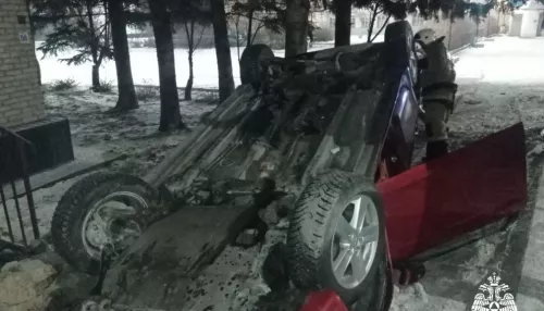 В Республике Алтай водитель без прав устроил ночное ДТП с перевернувшимся Mitsubishi