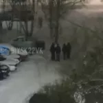 Что за мода пошла? Бийчанка пожаловались на развлечения школьников с петардами