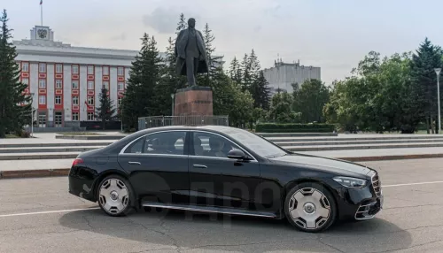 Кузов в броне: люксовый Mercedes с допом за 1 млн рублей продают в Барнауле. Фото