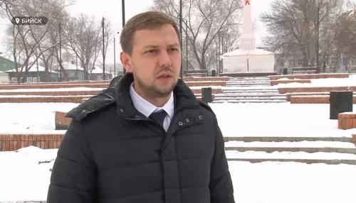 В Бийске готовят к открытию обновленный сквер имени Фомченко