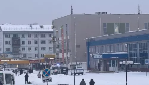 Стали известны подробности эвакуации посетителей с бийского автовокзала