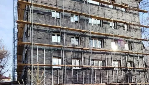 В Горно-Алтайске начали новый этап ремонта общежития политехнического колледжа