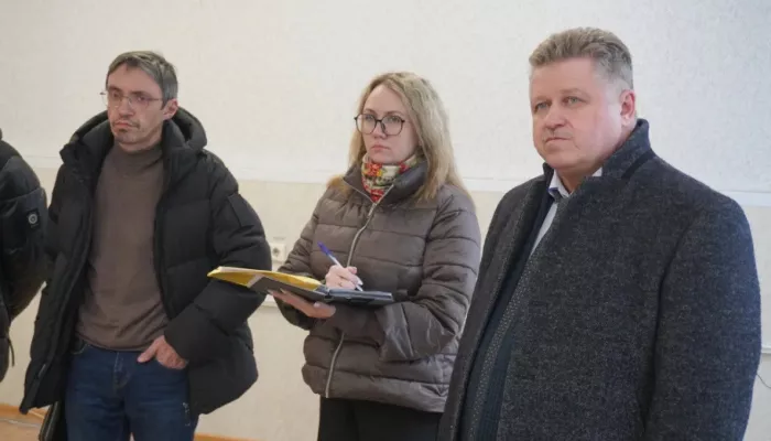 В барнаульских школах № 60 и 102 начались масштабные ремонты