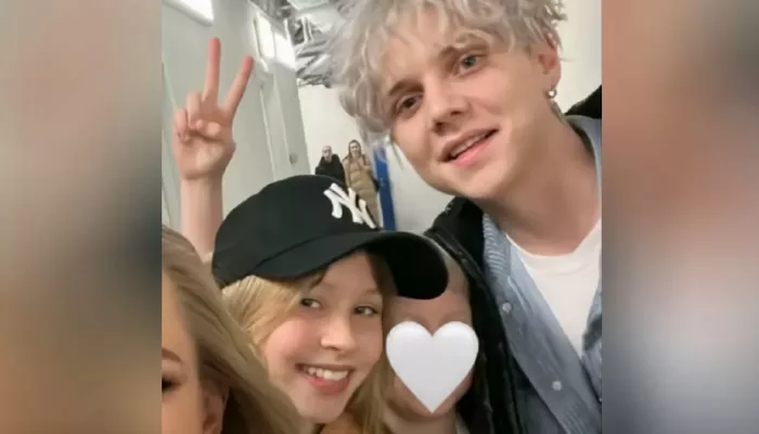 Опубликовано фото Дмитриенко и Анны Пересильд пятилетней давности