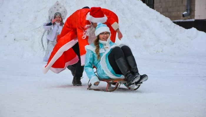 В Изумрудном парке Барнаула пройдет забег Дедов Морозов