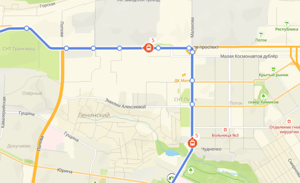 Трамвай сошел с рельсов в Барнауле