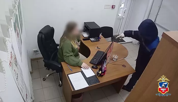 В Барнауле задержали налетчика-капусту, подозреваемого в серии ограблений