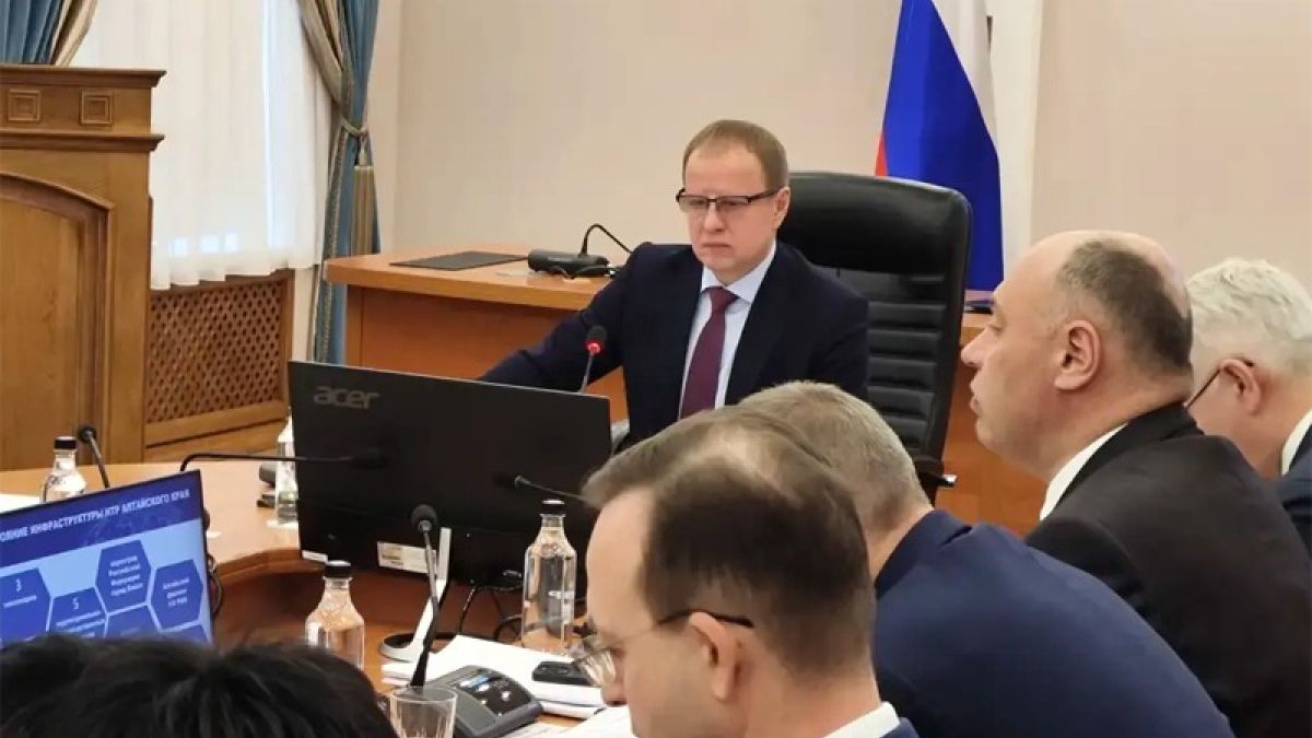 Виктор Томенко