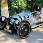 Редкий 75-летний автомобиль с тремя колесами продают в Барнауле за 4,7 млн. Фото