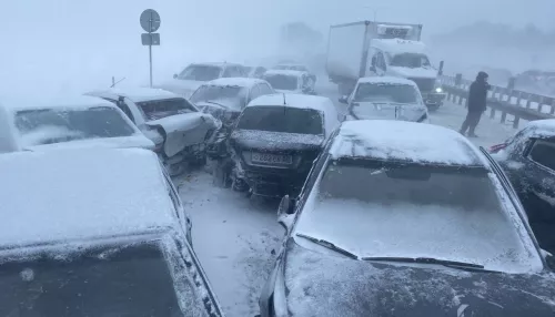 Пять человек пострадали в ДТП с 25 автомобилями на трассе в Пензенской области