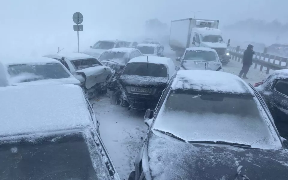 Пять человек пострадали в ДТП с 25 автомобилями на трассе в Пензенской области