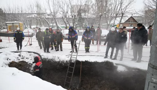 В 13 барнаульских домах ограничили подачу тепла ради устранения аварии