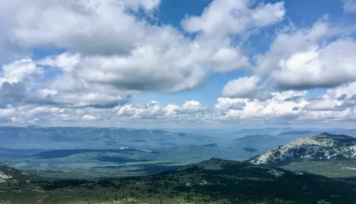 Поход выходного дня в горы превратился в ЧП: туристы не вернулись с маршрута