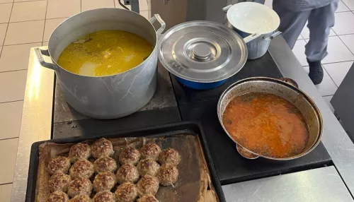 Министр здравоохранения Республики Алтай оценил питание в Чемальской больнице