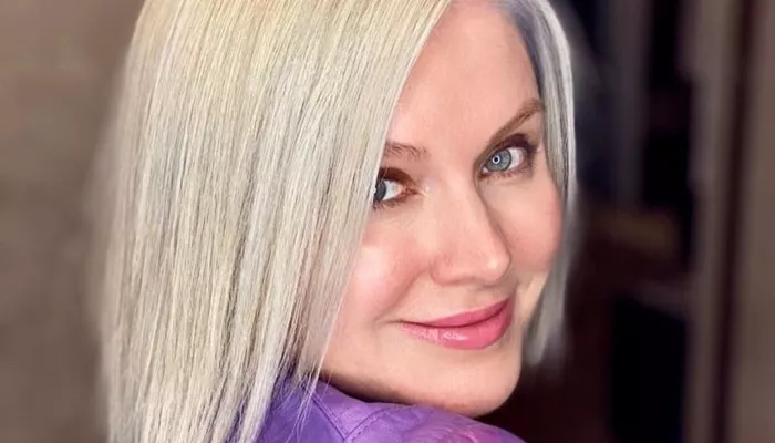 Певица Натали рассказала, что три женщины в ее семье остались без мужей