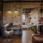 Арт-квартиру в стиле лофт со стеклянным туалетом продают в центре Барнаула. Фото