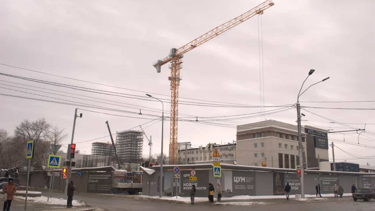 Некачественный бетон: барнаульский застройщик ответил на претензии по фундаменту ЦУМа