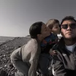 Редкий семейный выход: Павел Прилучный появился на премьере с женой и дочерью