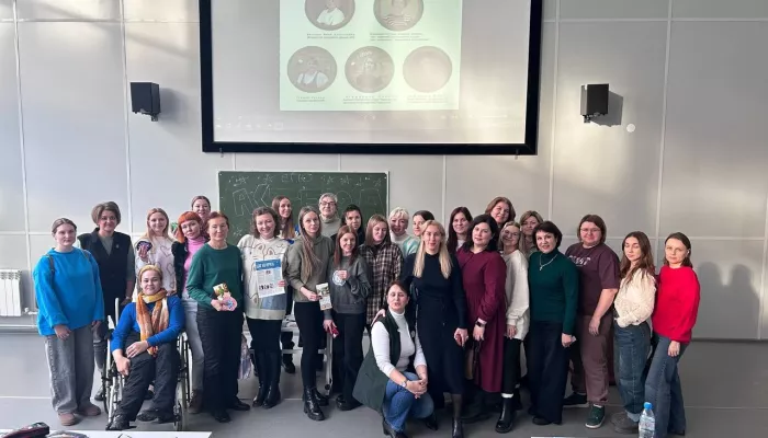 Как в алтайских селах создают сеть взаимопомощи для пожилых людей