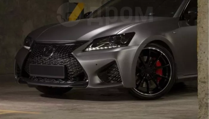 Шелковый Lexus с агрессивным режимом вождения продают в Горном Алтае. Фото